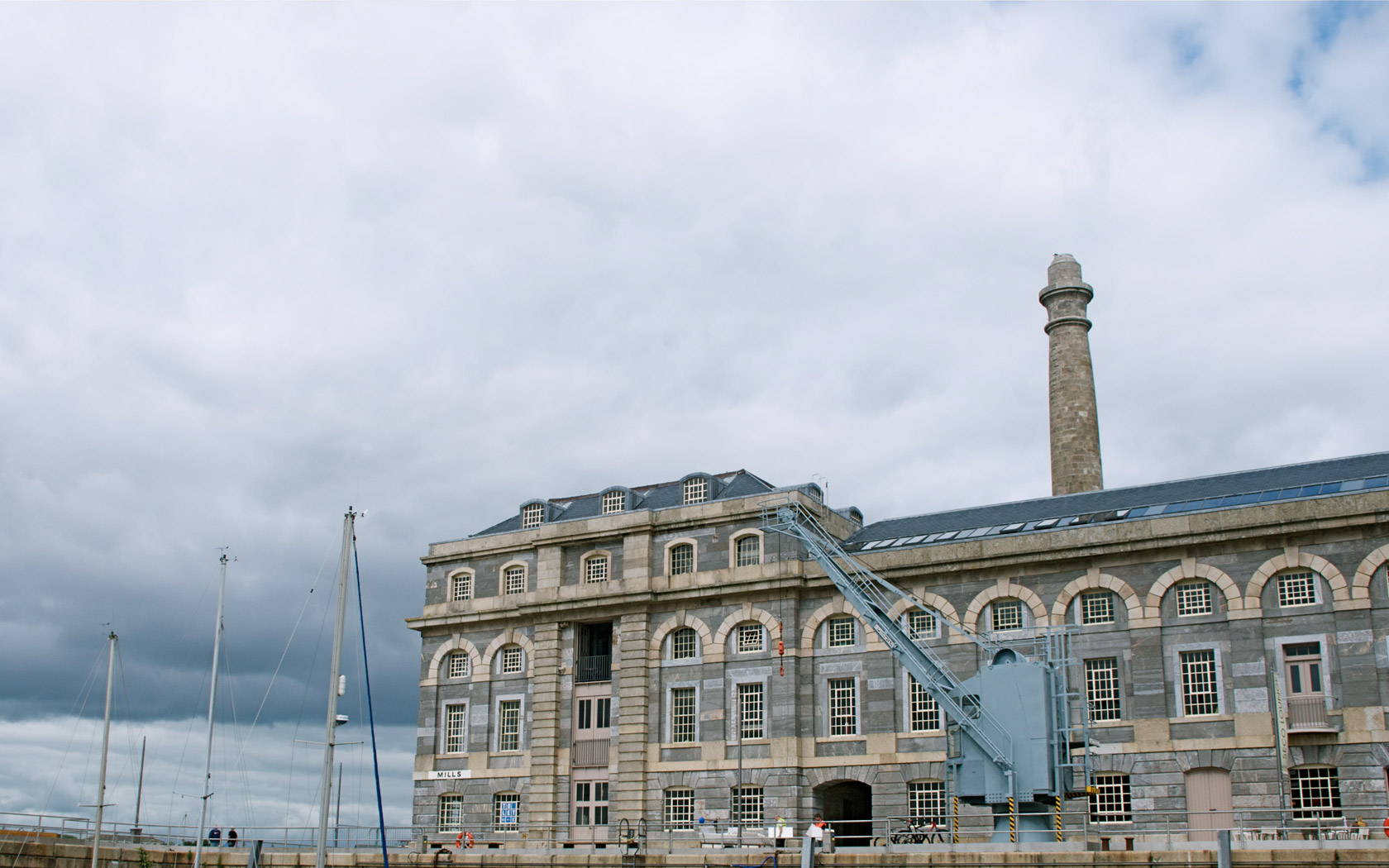 Plymouth Hoe, War Memorial